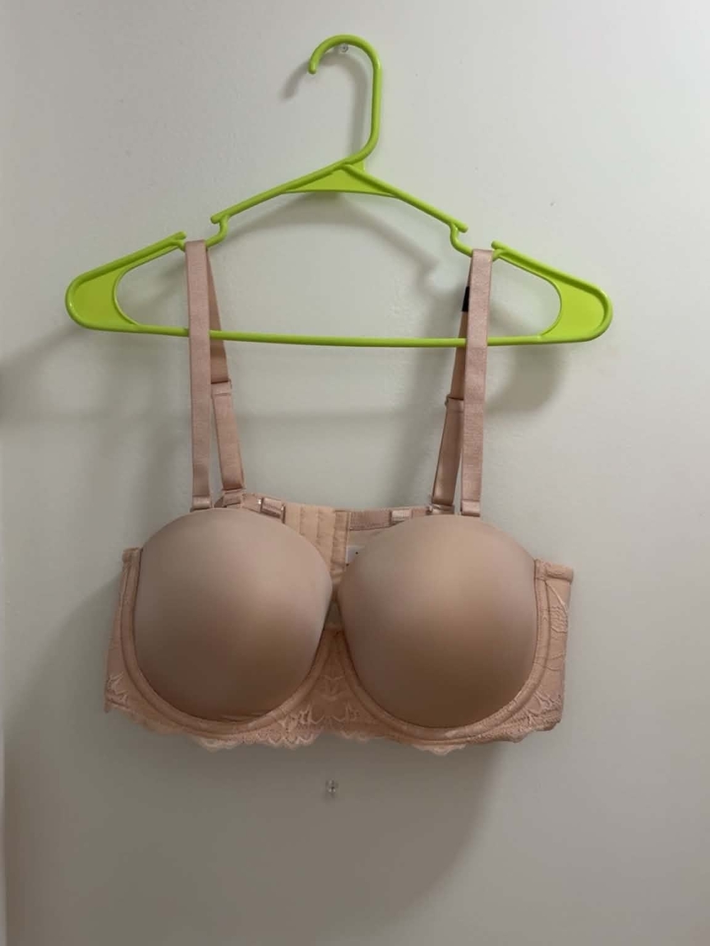 NWT Torrid Beige Bra With Molded Cups, 42B